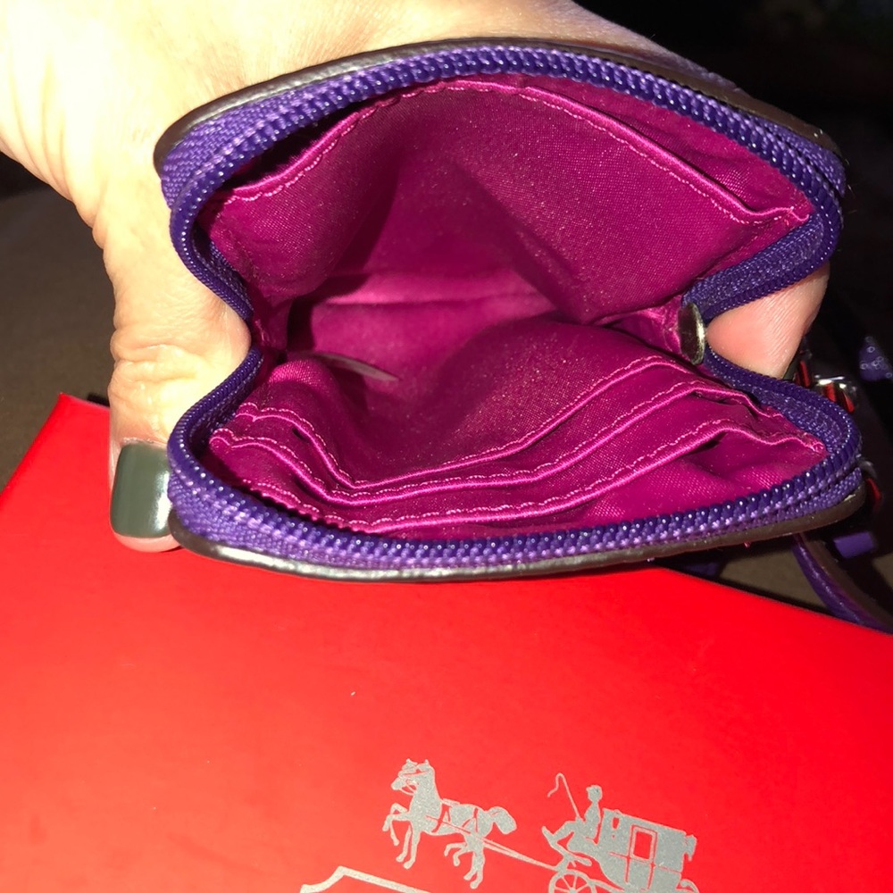 Coach Wristlet - Picture 4 of 4